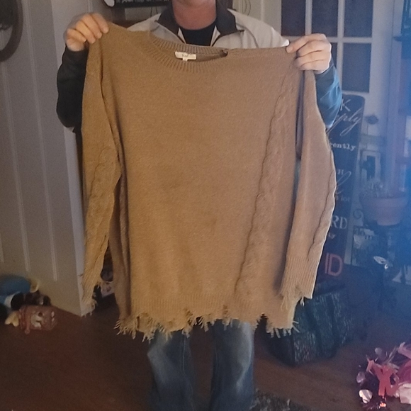 Easel Sweater - Picture 2 of 2